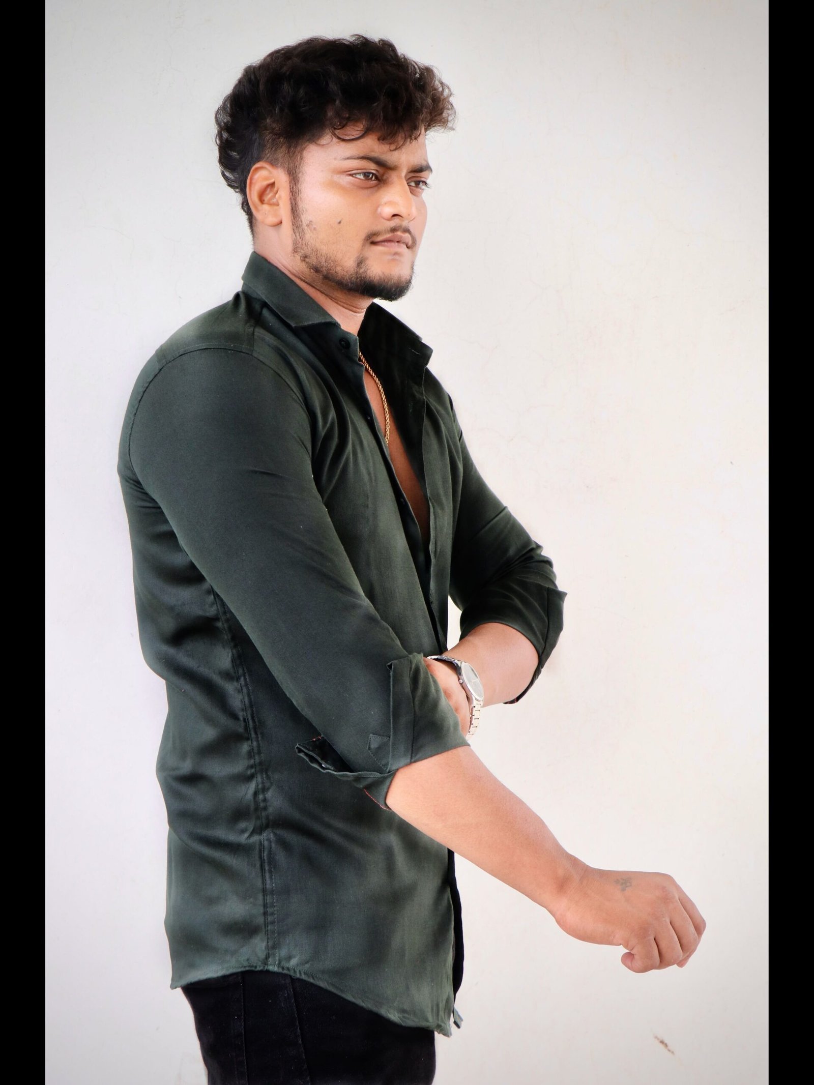 Shop Primary Image Shop Primary Image