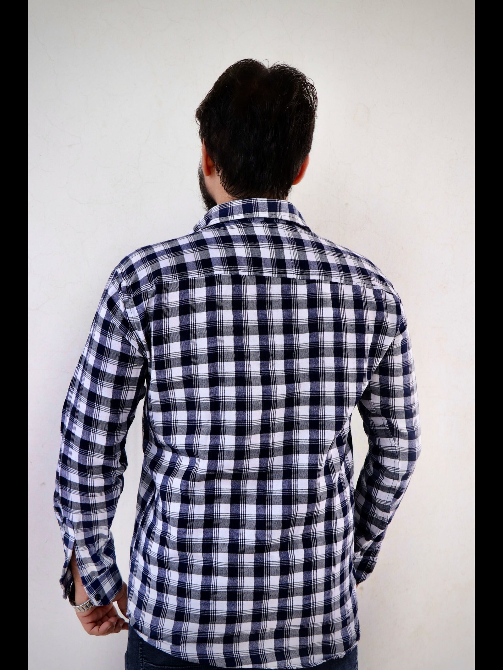 whiteout blue shirt - Image 4